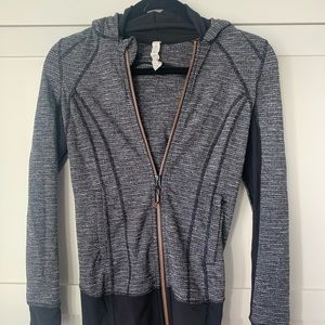 Lululemon Nylon Zip Up Size 2
